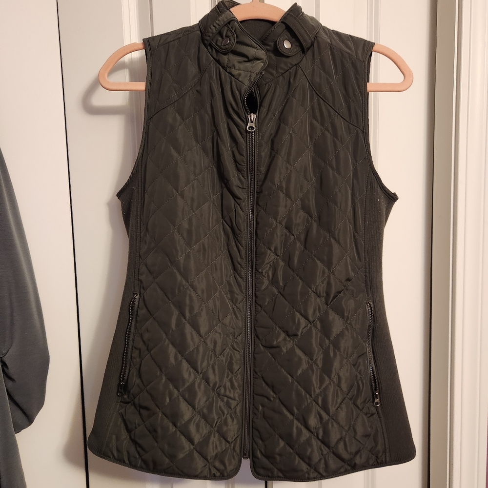 41 Hawthorn Green Quilted Vest with High Collar